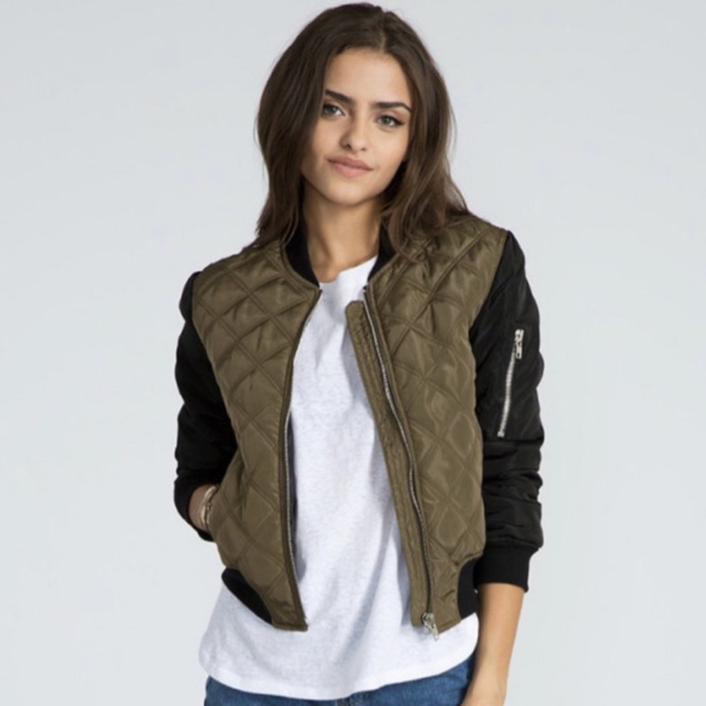 2 toned quilted bomber jacket